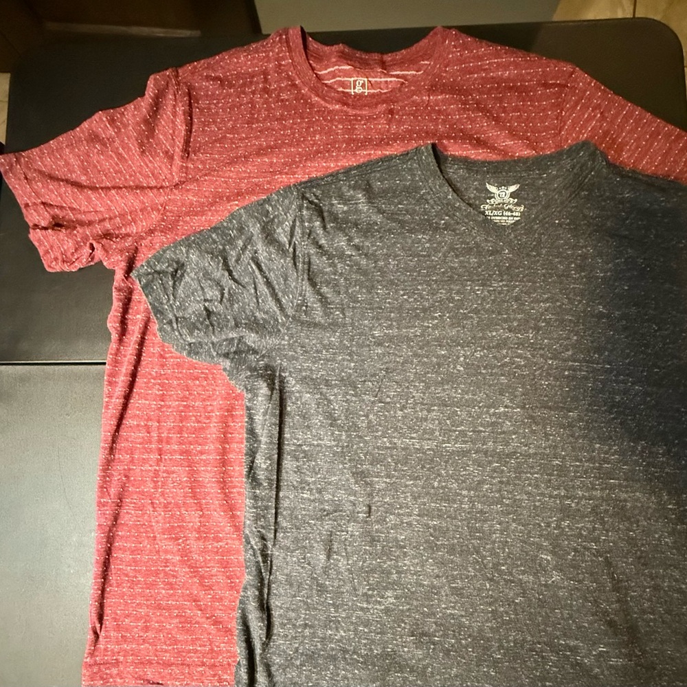 (2) Men's Short Sleeve T-Shirt Duo - (George)Red and (Faded Glory)Gray